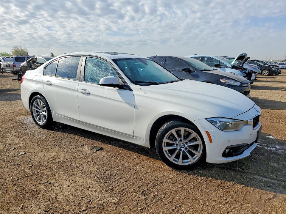 2018 BMW VIN WBA8A3C56JA505218 COPART salvage auction — SIDE, Il - Salvage Certificate, sold $550 on 2026-07-21 (photo 4)
