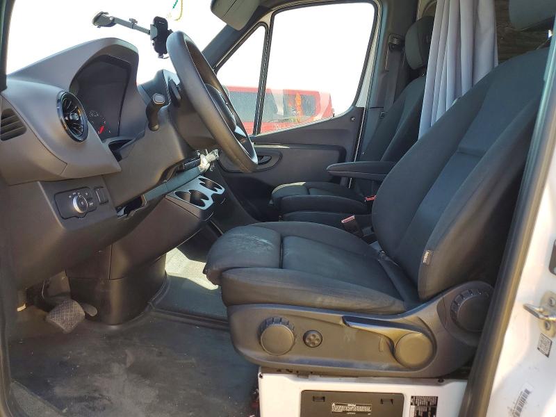 2019 Mercedes-benz Sprinter VIN WD4PF1CD1KP156579 COPART salvage auction — MINOR DENT/SCRATCHES, Il - Dealer Only Clean Title (P), sold $10,500 on 2026-07-09 (photo 7)