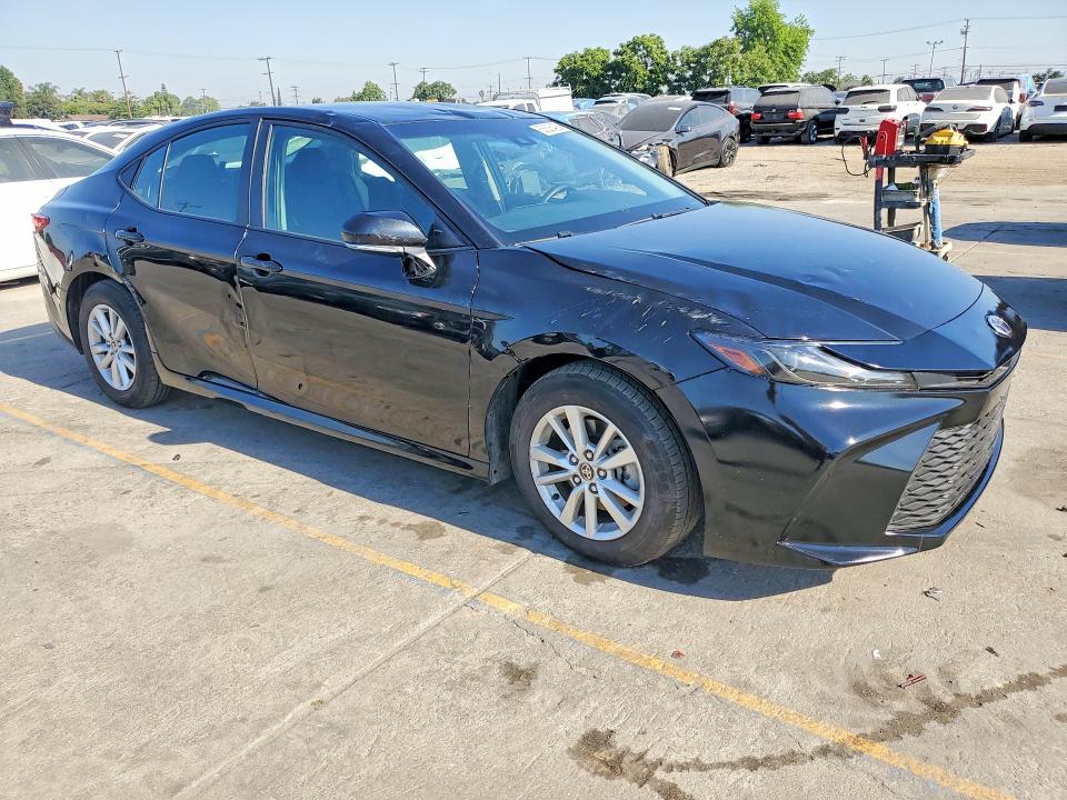 2025 Toyota Camry VIN 4T1DAACK9SU002841 COPART salvage auction — ROLLOVER, CA - SALVAGE CERTIFICATE, sold $12,300 on 2026-07-29 (photo 4)