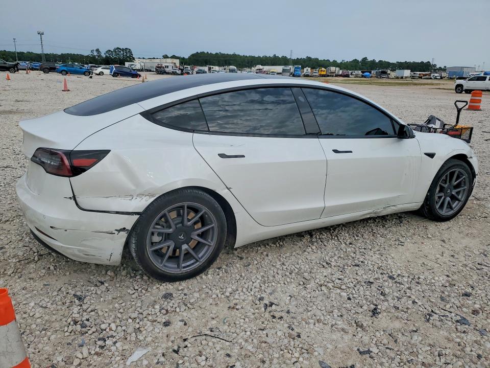 2021 Tesla VIN 5YJ3E1EA3MF091603 COPART salvage auction — FRONT END, Tx - Certificate Of Title, sold $4,600 on 2026-07-28 (photo 3)