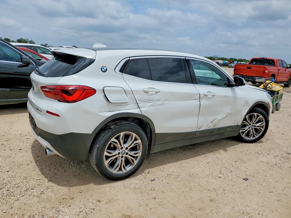 2018 BMW VIN WBXYJ3C39JEJ75605 COPART salvage auction — MINOR DENT/SCRATCHES, Tx - Certificate Of Title, sold $6,100 on 2026-07-02 (photo 3)