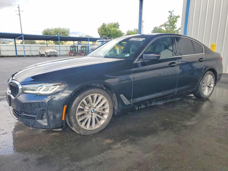 2022 BMW 5 series VIN WBA13BJ02NCJ18642 COPART salvage auction — MINOR DENT/SCRATCHES, CA - CERTIFICATE OF TITLE, sold $22,000 on 2026-07-14 (photo 1)