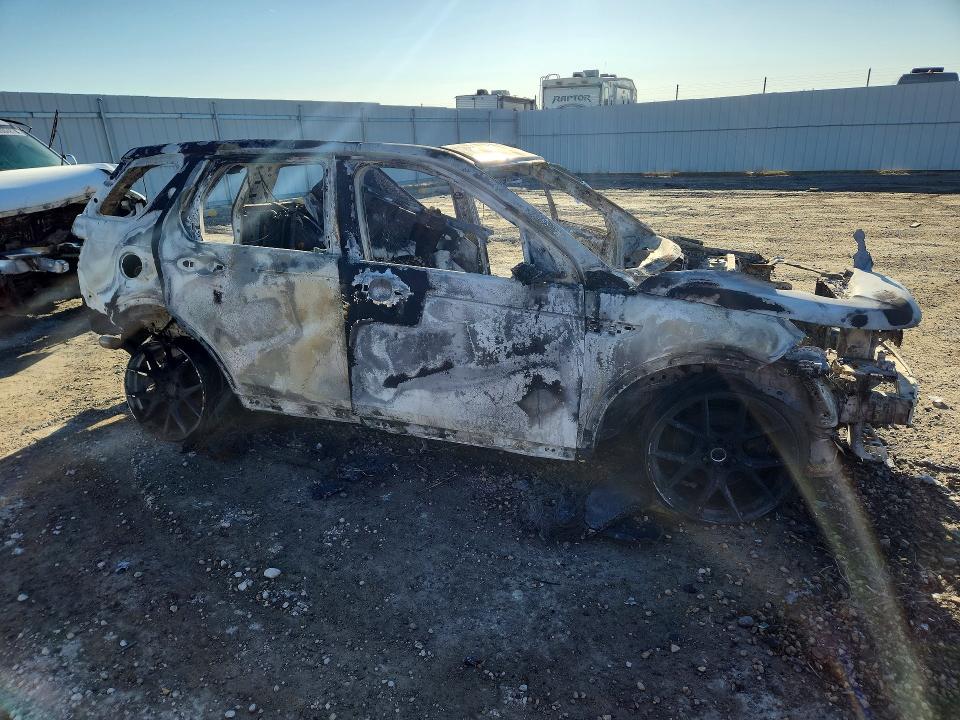 2016 Land rover Discovery sport VIN SALCR2BG1GH595003 COPART salvage auction — BURN, Ab - Bos - Nonrepairable, sold $150 on 2026-07-02 (photo 4)