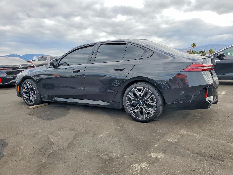 2025 BMW 5er VIN WBA43FJ00SCU24593 COPART salvage auction — SIDE, Ca - Salvage Certificate, sold $16,400 on 2026-07-27 (photo 2)