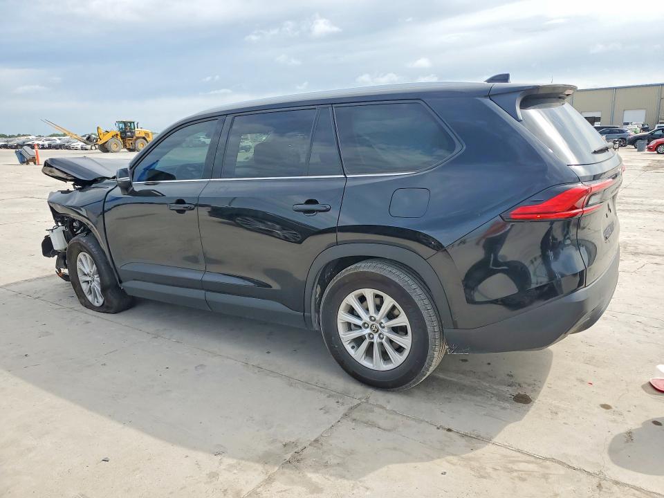 2024 Toyota Highlander VIN 5TDAAAA59RS017536 COPART salvage auction — FRONT END, Tx - Salvage Vehicle Title, sold $14,000 on 2026-07-23 (photo 2)