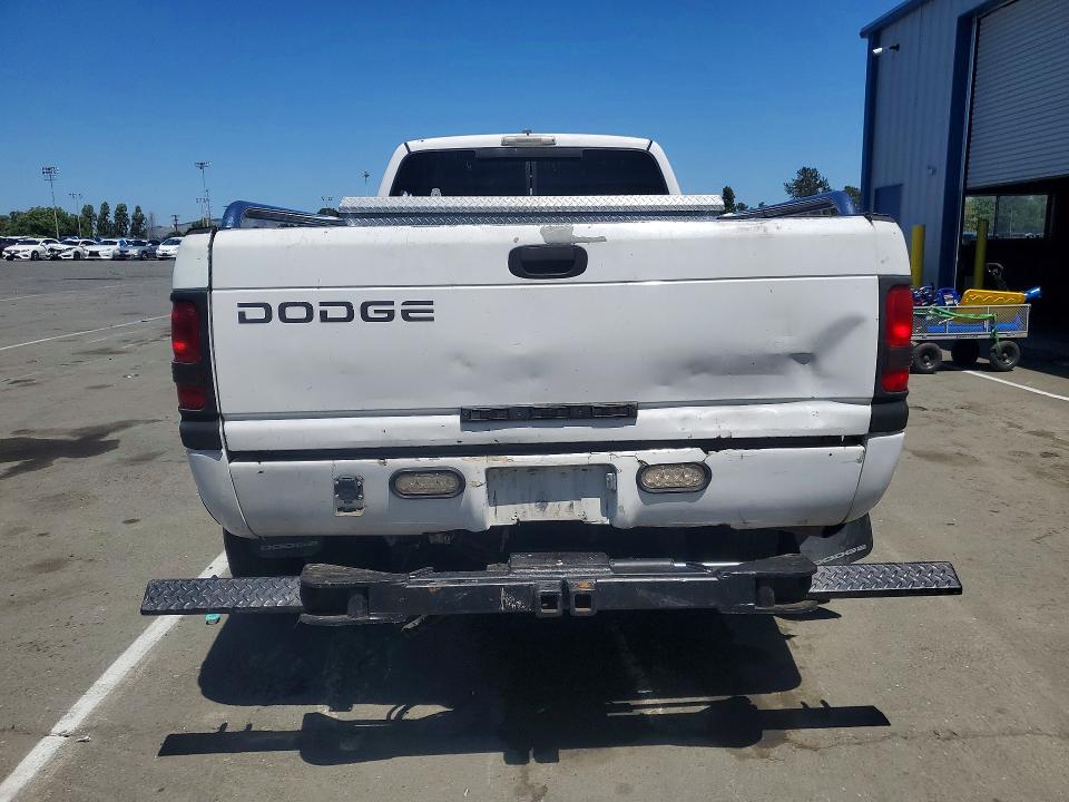 2001 Dodge Ram 3500 VIN 3B6MC366X1M533787 COPART salvage auction — MINOR DENT/SCRATCHES, Ca - Dis/Dlr/Exp Only Clean Title, sold $12,500 on 2026-07-07 (photo 6)