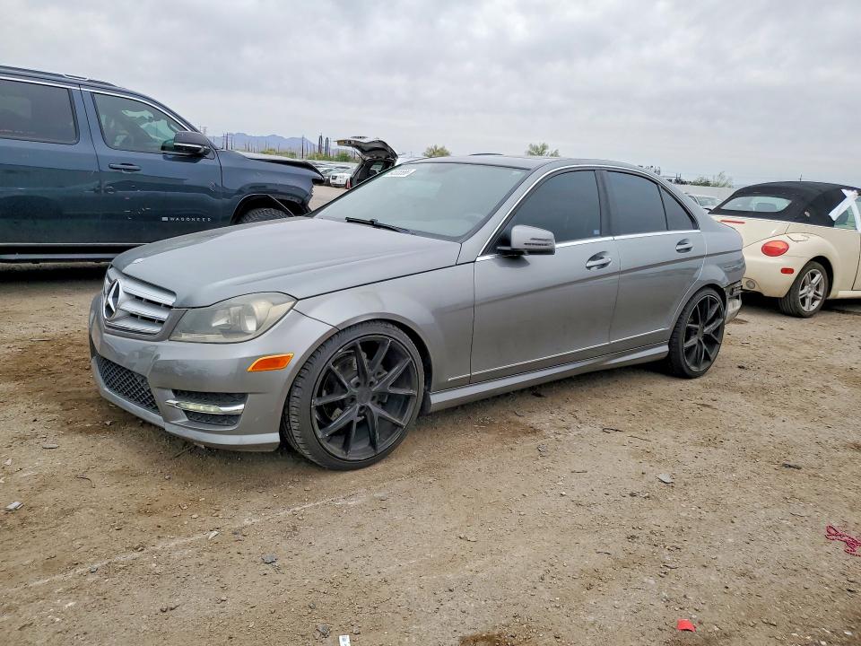 2013 Mercedes-benz C-klasse VIN WDDGF4HB3DR276447 COPART salvage auction — REAR END, Id - Salvage Certificate Of Title, sold $1,550 on 2026-07-10 (photo 1)