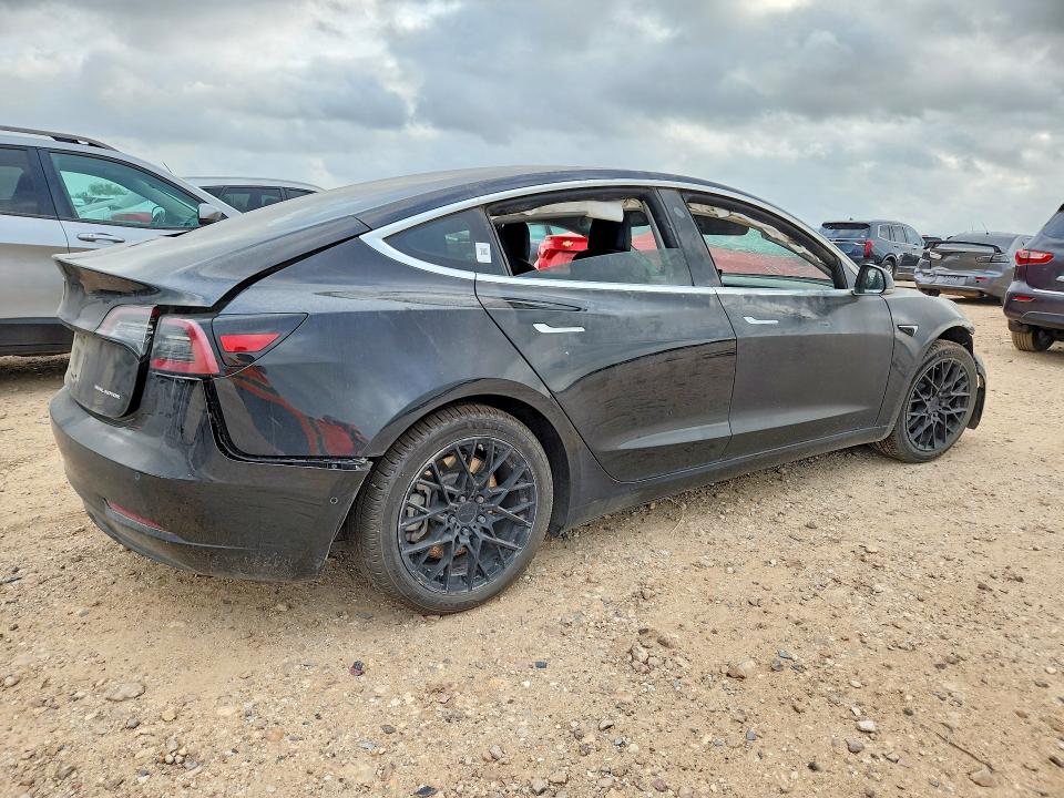 2018 Tesla Model 3 VIN 5YJ3E1EB7JF127412 COPART salvage auction — FRONT END, Tx - Certificate Of Title, sold $2,550 on 2026-07-02 (photo 3)