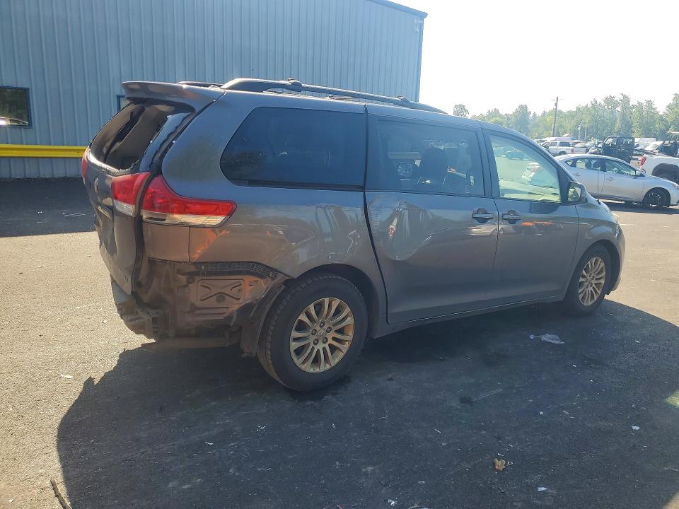 2012 Toyota Sienna VIN 5TDYK3DC3CS275687 COPART salvage auction — REAR END, Or - Salvage Title Certificate, sold $950 on 2026-07-13 (photo 3)