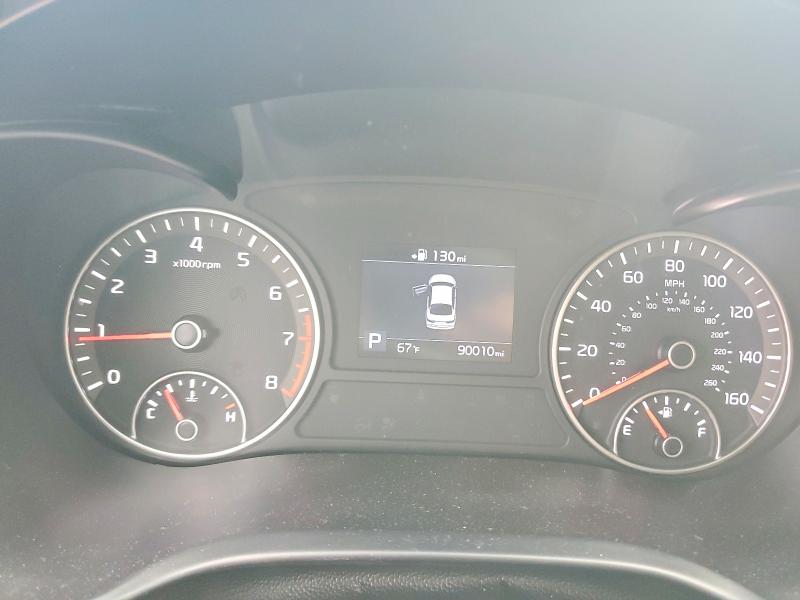 2020 Kia Optima VIN 5XXGT4L30LG381709 COPART salvage auction — MINOR DENT/SCRATCHES, Wy - Certificate Of Title, sold $4,100 on 2026-07-09 (photo 9)