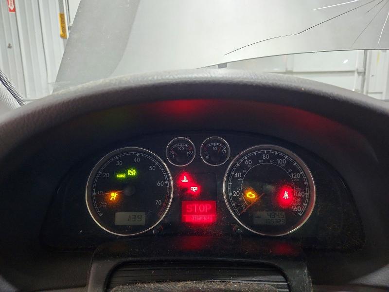 2004 Volkswagen Passat VIN WVWVD63B94E174300 COPART salvage auction — FRONT END, Nh - Cert Of Title-Salvage, sold $275 on 2026-08-13 (photo 9)