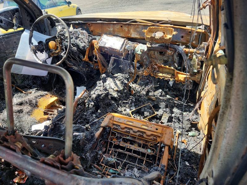 2021 Toyota Tacoma VIN 5TFCZ5AN1MX282625 COPART salvage auction — BURN, Ma - Cert Of Title-Salvage, sold $125 on 2026-07-08 (photo 8)