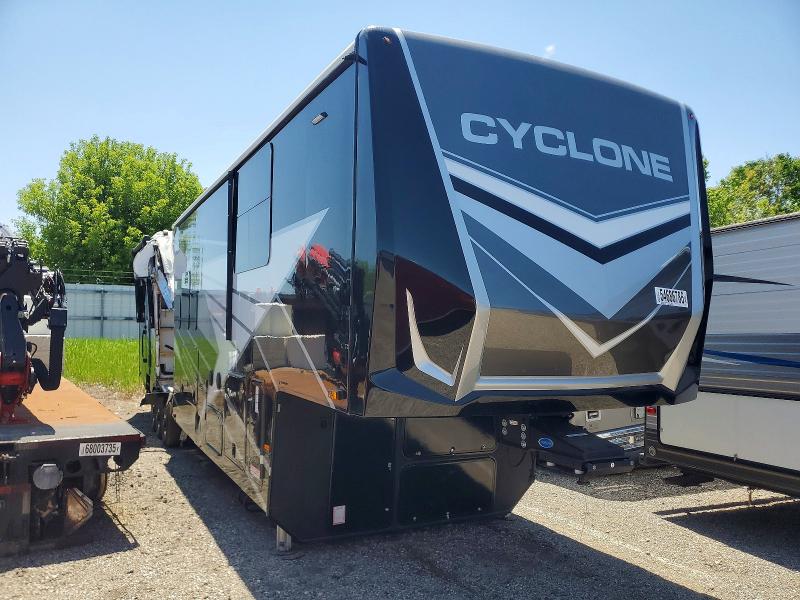 2024 Heartland Cyclone VIN 5SFCG4532RE529983 COPART salvage auction — ROOF, MI - SCRAP CERTIFICATE OF TITLE, sold $35 on 2026-07-30 (photo 1)