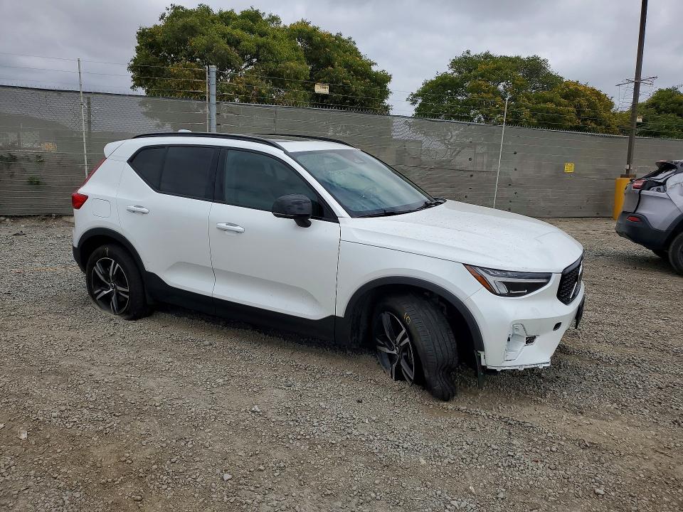 2024 Volvo Xc40 VIN YV4L12UK6R2337899 COPART salvage auction — FRONT END, Ca - Salvage Certificate, sold $6,600 on 2026-07-02 (photo 4)