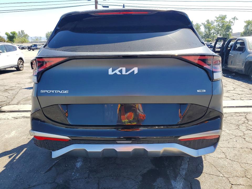 2024 Kia Sportage VIN KNDPXCDG8R7135489 COPART salvage auction — SIDE, Ca - Salvage Certificate, sold $9,200 on 2026-07-16 (photo 6)