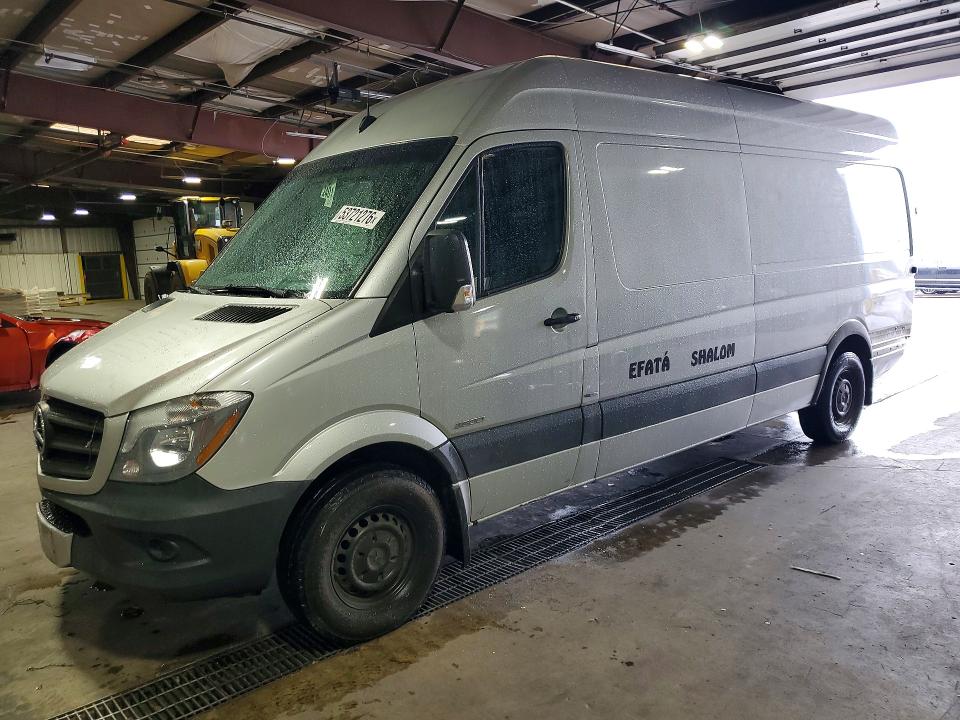 2015 Mercedes-benz Sprinter VIN WD3PE8DC8F5957811 COPART salvage auction — REAR END, Co - Public - Salvage Title, sold $925 on 2026-07-08 (photo 1)
