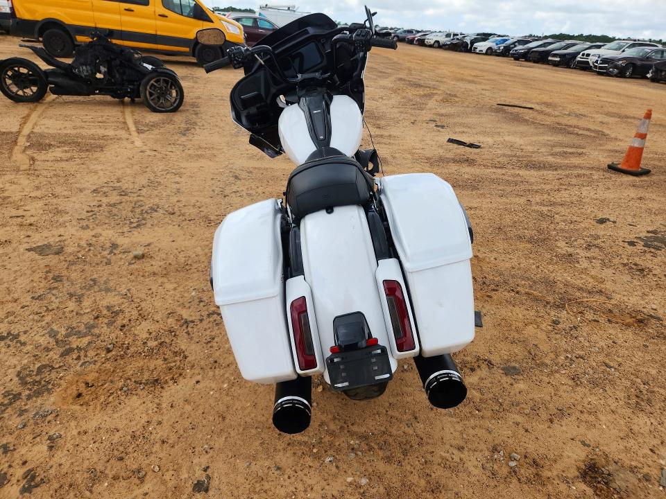 2024 Harley-davidson Fl VIN 1HD1KH713RB652297 COPART salvage auction — SIDE, Al - Cert Of Title-Salvage Title, sold $8,500 on 2026-07-23 (photo 4)