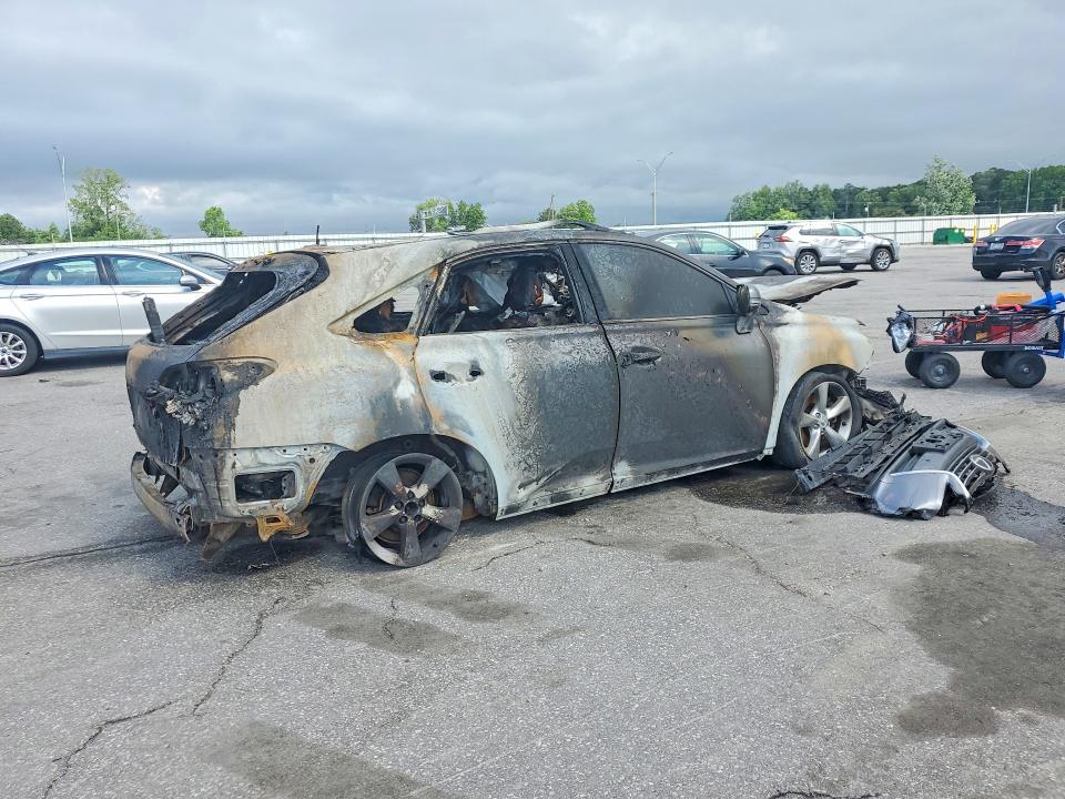 2015 Lexus VIN JTJBK1BA8F2472522 COPART salvage auction — VANDALISM, Nc - Salvage Certificate Of Title, sold $275 on 2026-07-16 (photo 3)
