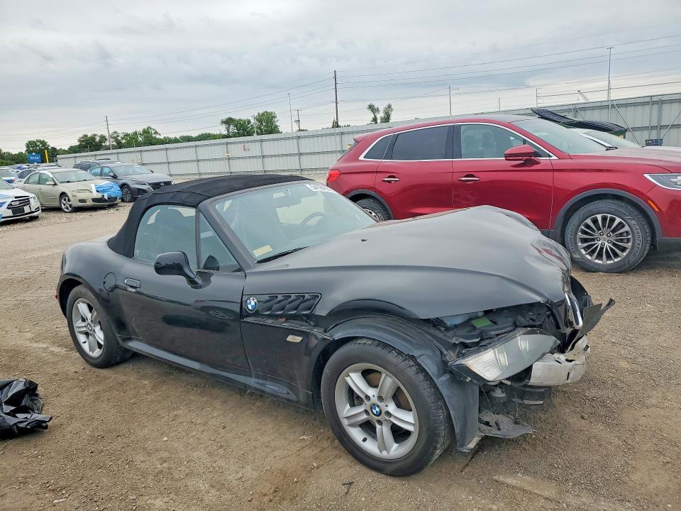 2000 BMW Z3 VIN WBACH9349YLF90430 COPART salvage auction — FRONT END, Ia - Cert Of Title-Salvage Title, sold $575 on 2026-07-10 (photo 4)