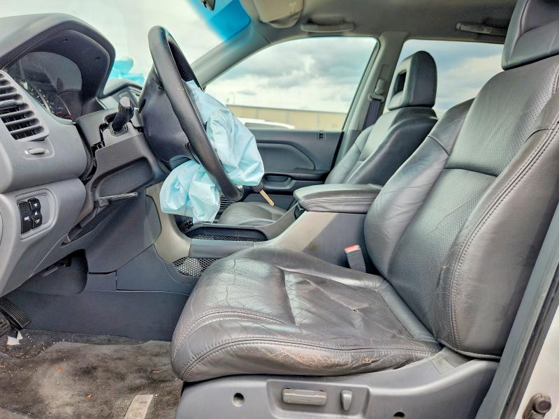 2004 Honda Pilot VIN 2HKYF18614H565091 COPART salvage auction — FRONT END, TX - SALVAGE VEHICLE TITLE, sold $300 on 2026-07-09 (photo 7)