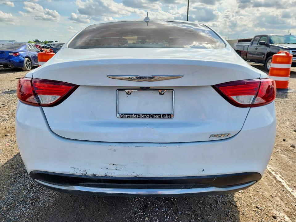 2017 Chrysler 200 VIN 1C3CCCAB7HN505123 COPART salvage auction — MINOR DENT/SCRATCHES, Tx - Certificate Of Title, sold $825 on 2026-07-09 (photo 6)