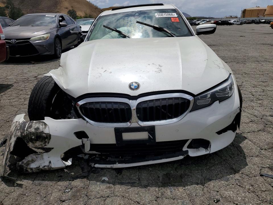 2020 BMW 3er VIN 3MW5R1J05L8B32601 COPART salvage auction — FRONT END, Ca - Dis/Dlr/Exp Only Clean Title, sold $7,300 on 2026-07-30 (photo 5)