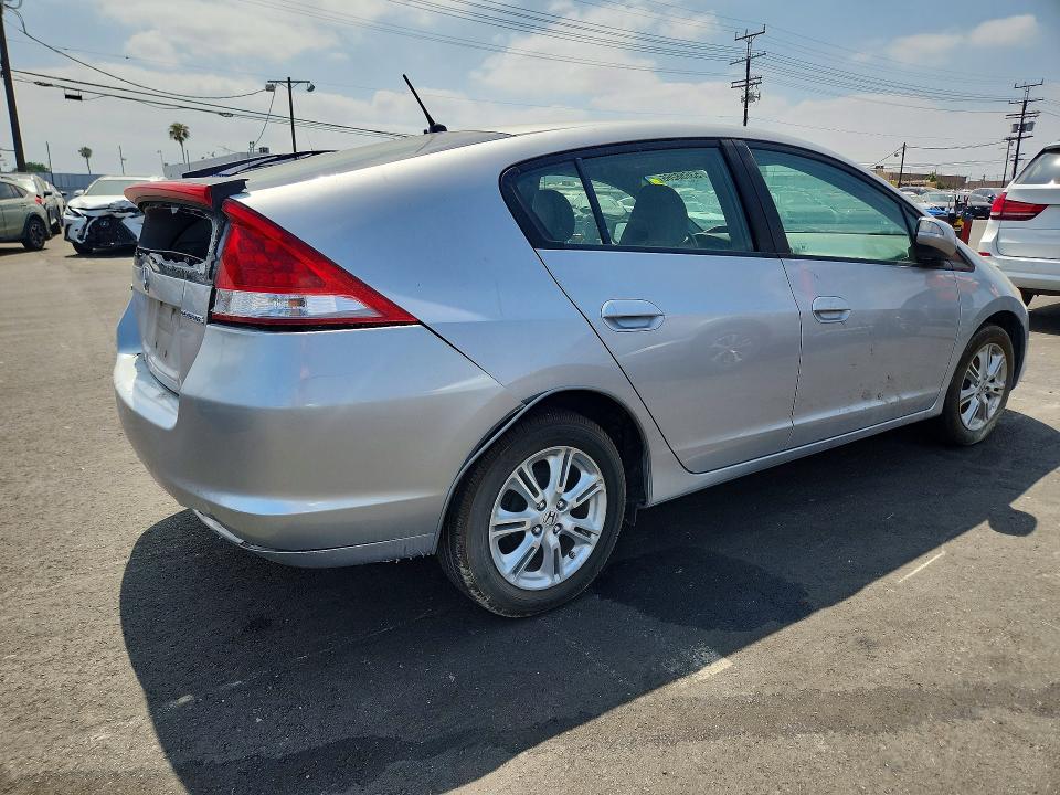 2011 Honda Insight VIN JHMZE2H7XBS003466 COPART salvage auction — REAR END, Ca - Salvage Certificate, sold $1,100 on 2026-07-20 (photo 3)