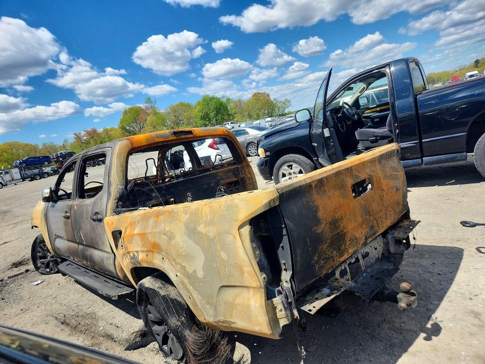 2021 Toyota Tacoma VIN 5TFCZ5AN1MX282625 COPART salvage auction — BURN, Ma - Cert Of Title-Salvage, sold $125 on 2026-07-08 (photo 2)