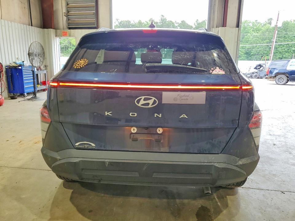 2025 Hyundai Kona VIN KM8HC3AB1SU275492 COPART salvage auction — SIDE, Tx - Salvage Vehicle Title, sold $7,100 on 2026-07-20 (photo 6)