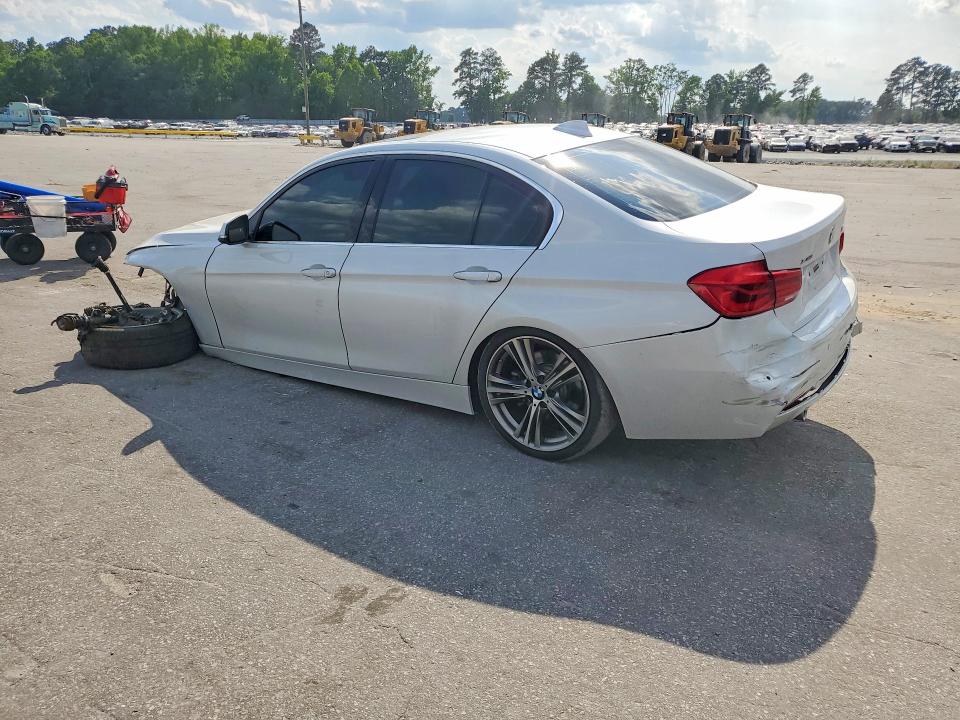 2018 BMW 3er VIN WBA8B7G50JNU95454 COPART salvage auction — FRONT END, NC - SALVAGE CERTIFICATE OF TITLE, sold $1,650 on 2026-07-30 (photo 2)