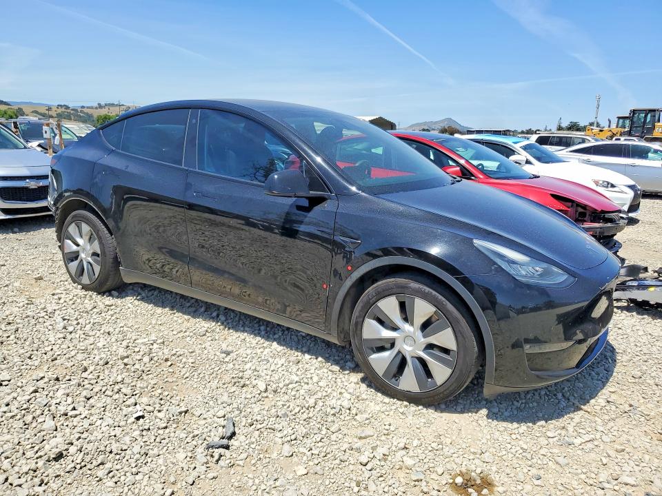 2021 Tesla Model y VIN 5YJYGDEEXMF105419 COPART salvage auction — SIDE, Ca - Salvage Certificate, sold $5,800 on 2026-07-28 (photo 4)