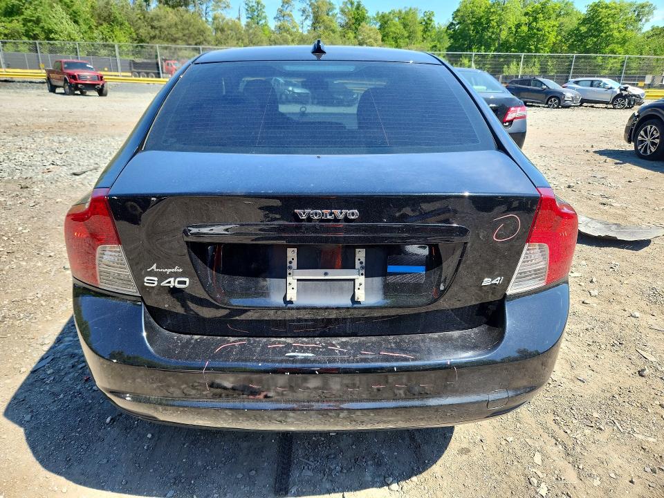 2008 Volvo S40 VIN YV1MS382382365009 COPART salvage auction — FRONT END, Md - Cert Of Salvage > 75% Damage, sold $275 on 2026-07-10 (photo 6)
