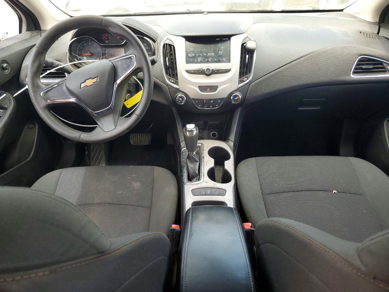 2017 Chevrolet Cruze VIN 1G1BC5SM4H7112910 COPART salvage auction — Rear End, MO - SALVAGE CERTIFICATE OF TITLE, sold $1,300 on 2026-07-09 (photo 8)