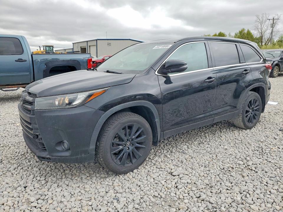 2019 Toyota Highlander VIN 5TDJZRFH7KS606469 COPART salvage auction — MINOR DENT/SCRATCHES, Mi - Dealer Only Clean Title (P), sold $13,100 on 2026-07-30 (photo 1)
