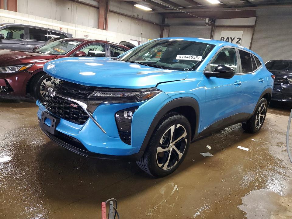 2025 Chevrolet Trax VIN KL77LGEP7SC034942 COPART salvage auction — FRONT END, Il - Salvage Certificate, sold $4,550 on 2026-07-28 (photo 1)