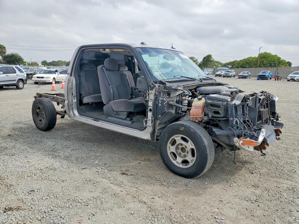 2004 Gmc SIERRA VIN 2GTEC19T141203652 COPART salvage auction — STRIPPED, Ca - Salvage Certificate, sold $275 on 2026-07-03 (photo 4)