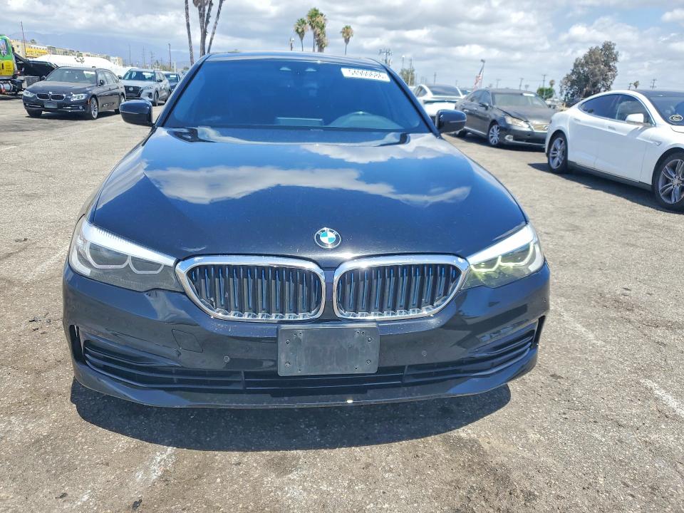 2019 BMW 5 Series VIN WBAJA9C56KB389521 COPART salvage auction — Minor Dent/Scratches, CA - DIS/DLR/EXP ONLY CLEAN TITLE, sold $4,200 on 2026-06-30 (photo 5)