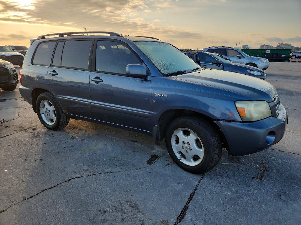 2004 Toyota Highlander VIN JTEDP21A540016745 COPART salvage auction — FRONT END, Id - Salvage Certificate Of Title, sold $450 on 2026-07-29 (photo 4)