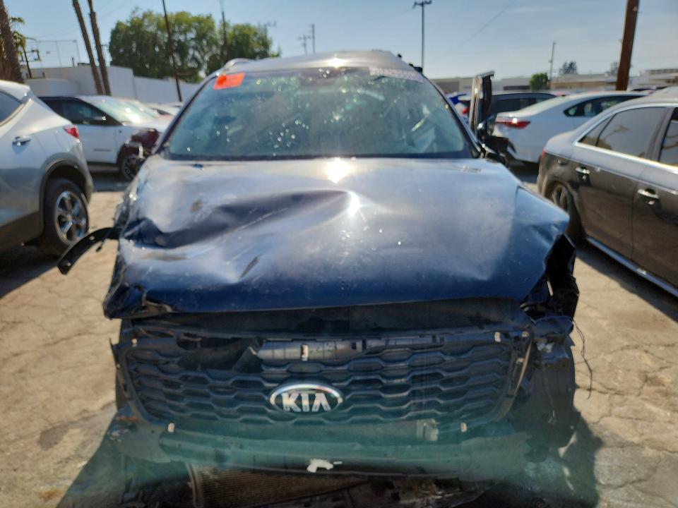 2019 Kia Sorento VIN 5XYPG4A31KG451963 COPART salvage auction — SIDE, CA - CERTIFICATE OF TITLE, sold $250 on 2026-07-28 (photo 5)