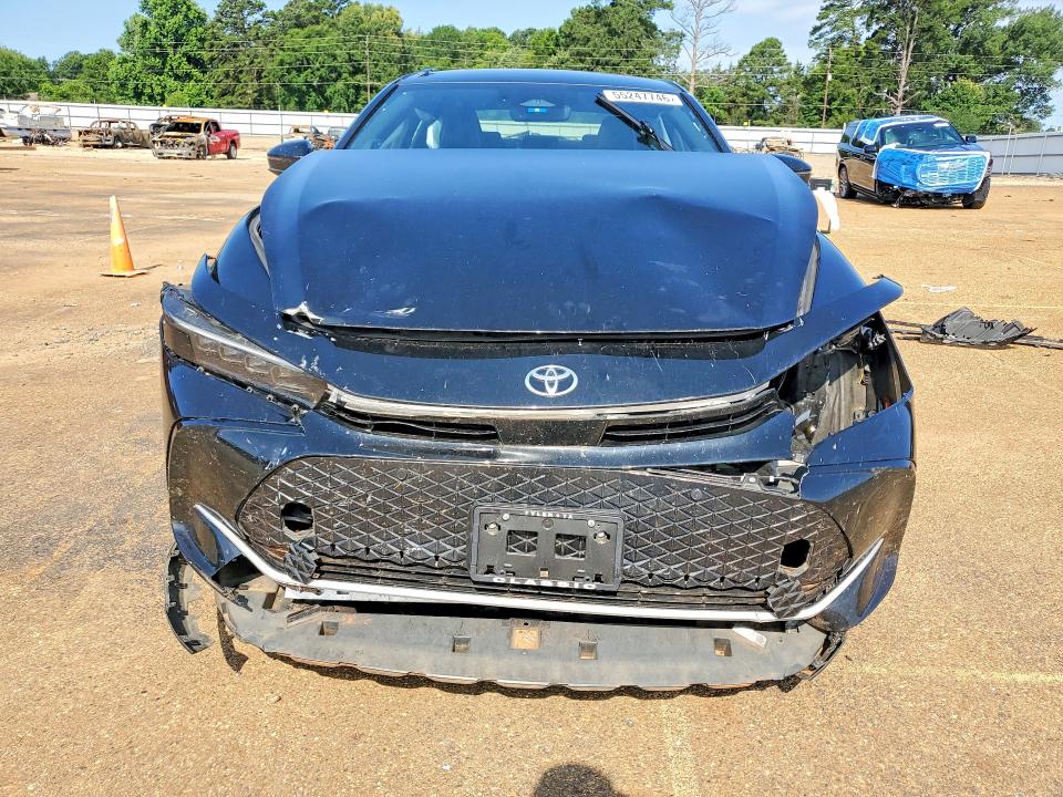 2024 Toyota Crown VIN JTDAAAAF6R3024339 COPART salvage auction — FRONT END, Tx - Salvage Vehicle Title, sold $9,000 on 2026-07-13 (photo 5)