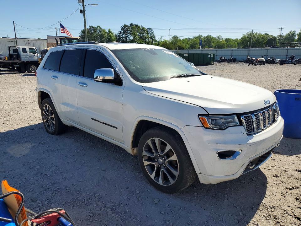 2017 Jeep VIN 1C4RJECGXHC868110 COPART salvage auction — NORMAL WEAR, Ga - Certificate Of Title (P), sold $4,400 on 2026-09-03 (photo 4)
