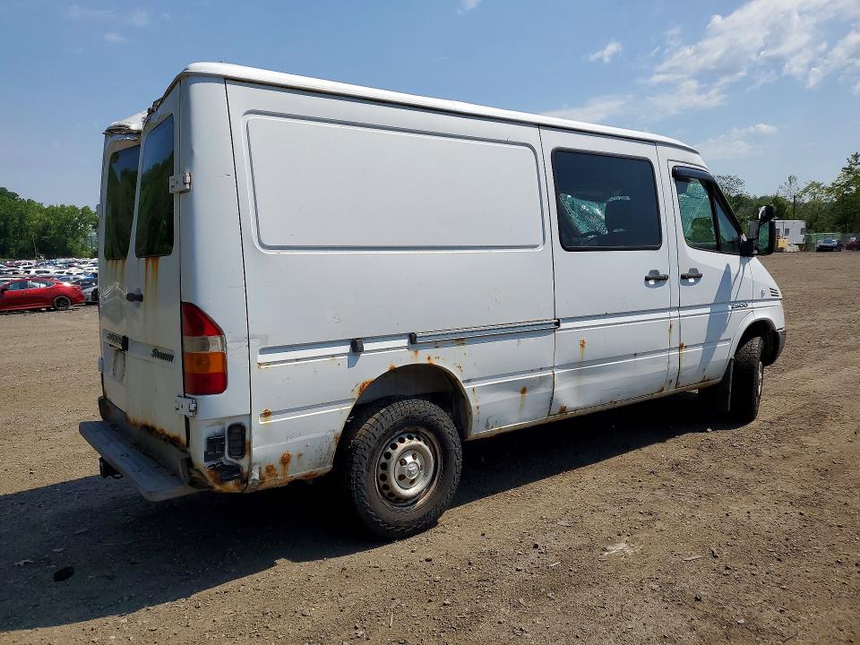 2006 Dodge Sprinter VIN WD0PD644065853973 COPART salvage auction — ROOF, NY - MV-907A SALVAGE CERTIFICATE, sold $450 on 2026-07-16 (photo 3)