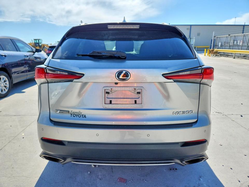 2018 Lexus VIN JTJYARBZ7J2095305 COPART salvage auction — FRONT END, Tx - Salvage Vehicle Title, sold $7,700 on 2026-07-17 (photo 6)