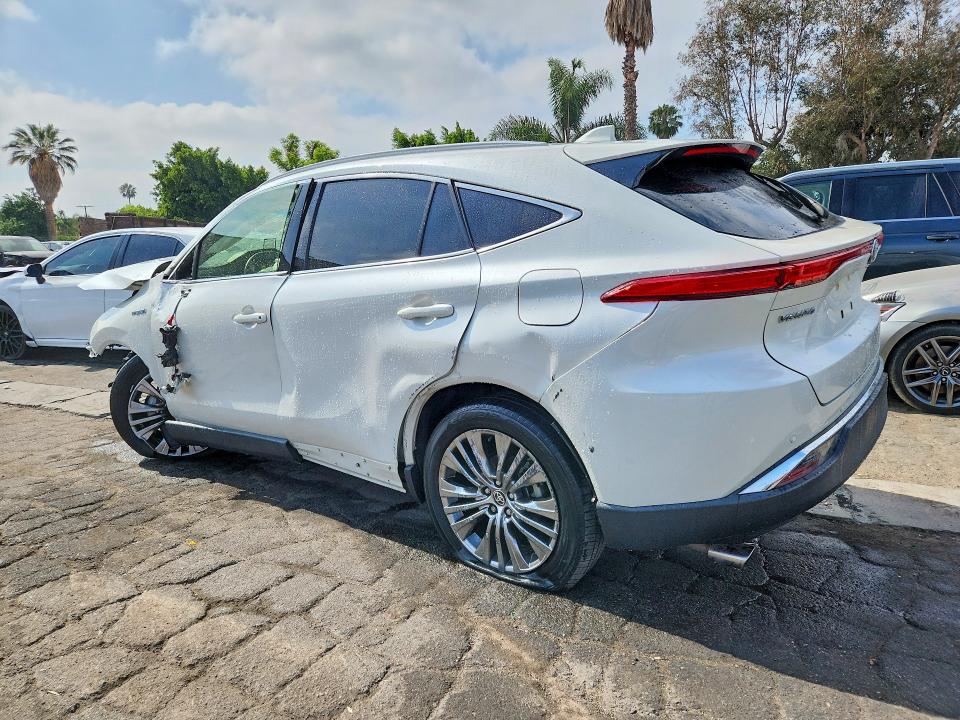 2021 Toyota Venza VIN JTEAAAAH6MJ047122 COPART salvage auction — FRONT END, Ca - Salvage Certificate, sold $2,600 on 2026-07-24 (photo 2)