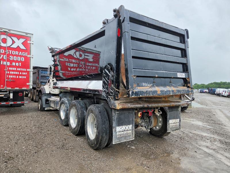 2020 Mack Granite VIN 1M2GR3GC0LM012910 COPART salvage auction — ROOF, TN - SALVAGE CERTIFICATE, sold $2,500 on 2026-09-03 (photo 3)