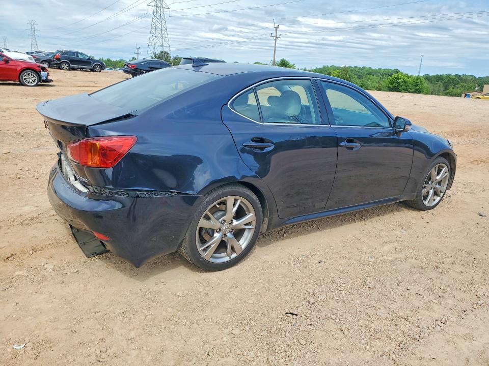 2009 Lexus Is VIN JTHBK262095106499 COPART salvage auction — REAR END, Nc - Salvage Certificate Of Title, sold $375 on 2026-07-06 (photo 3)