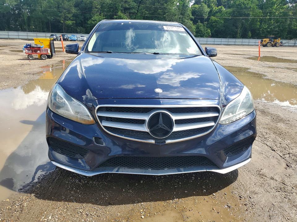 2016 Mercedes-benz VIN WDDHF5KB7GB186024 COPART salvage auction — MINOR DENT/SCRATCHES, La - Dealer Only Clean Title (P), sold $5,300 on 2026-07-27 (photo 5)