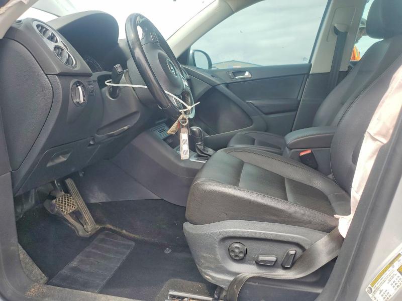 2016 Volkswagen VIN WVGAV7AX2GW606364 COPART salvage auction — SIDE, Tx - Salvage Vehicle Title, sold $1,800 on 2026-07-14 (photo 7)