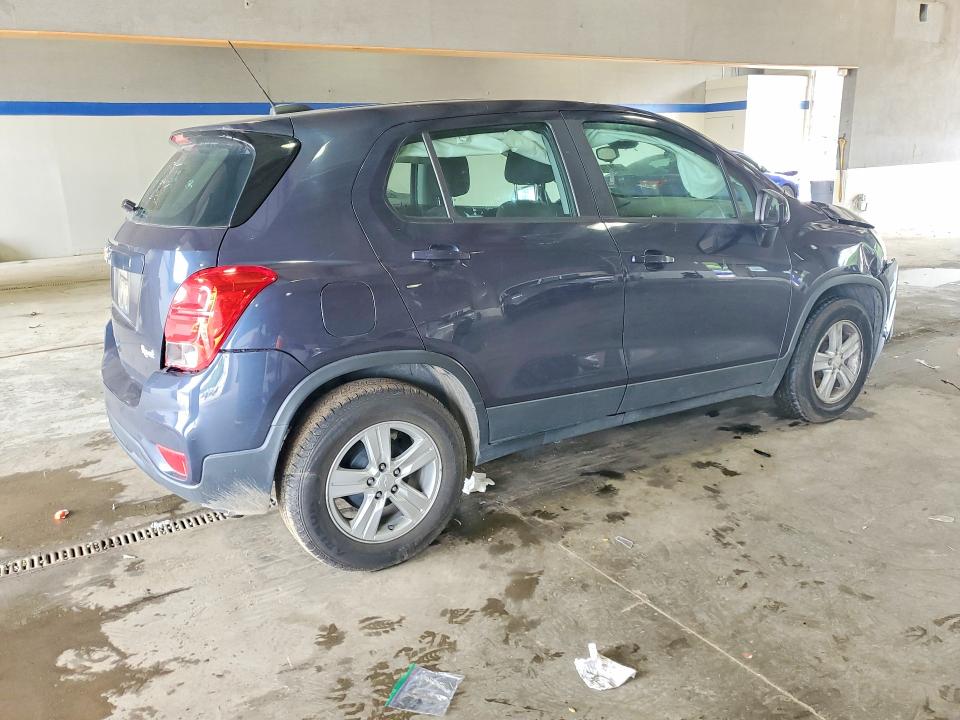 2019 Chevrolet Trax VIN 3GNCJKSB1KL206042 COPART salvage auction — FRONT END, VA - CERT OF TITLE - SALVAGE, sold $450 on 2026-07-02 (photo 3)