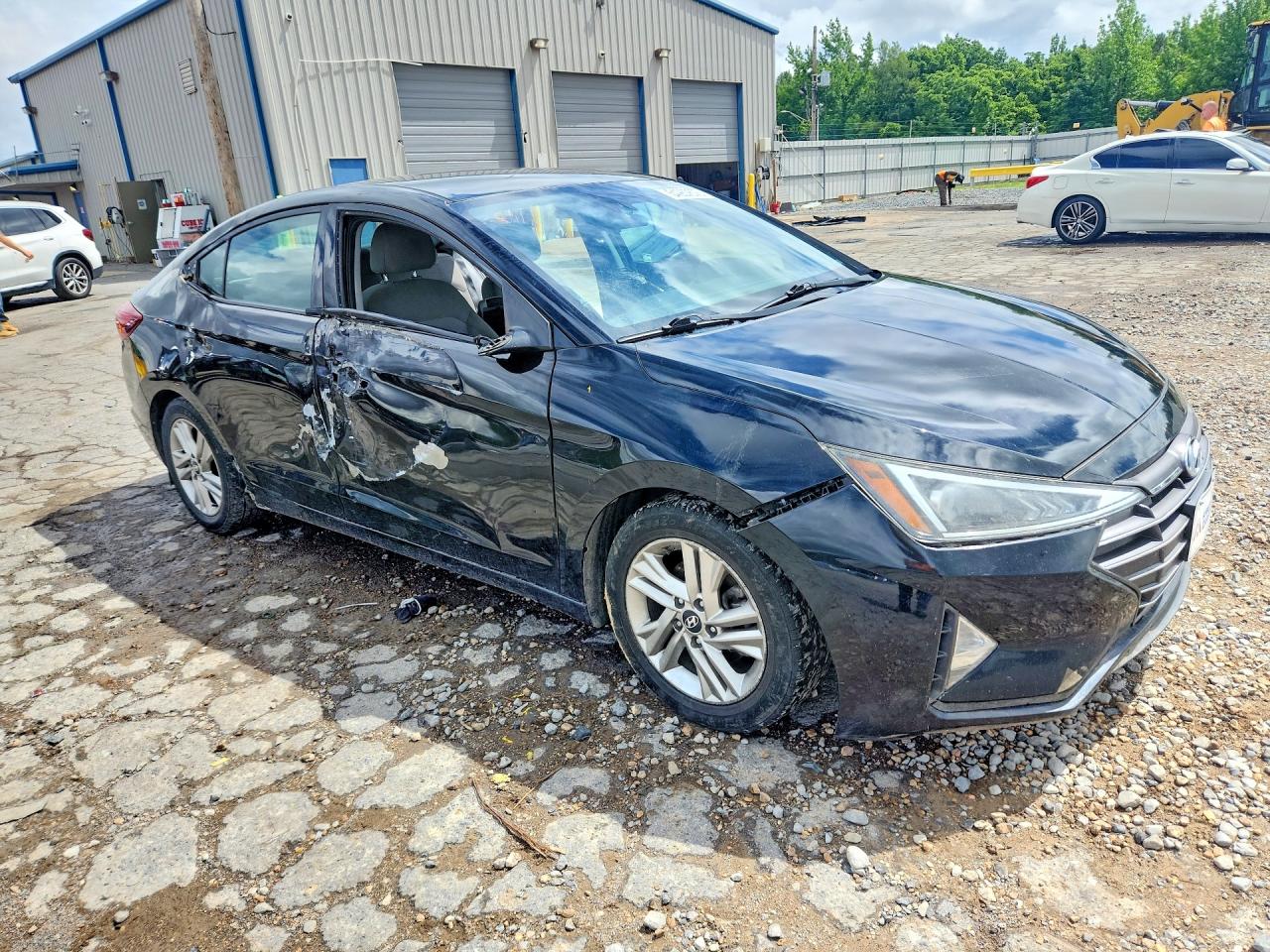2019 Hyundai Elantra VIN 5NPD84LF1KH427954 COPART salvage auction — Front End, TN - SALVAGE CERTIFICATE, sold $1,900 on 2026-07-09 (photo 4)